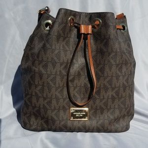 SOLD! Michael Kors Purse